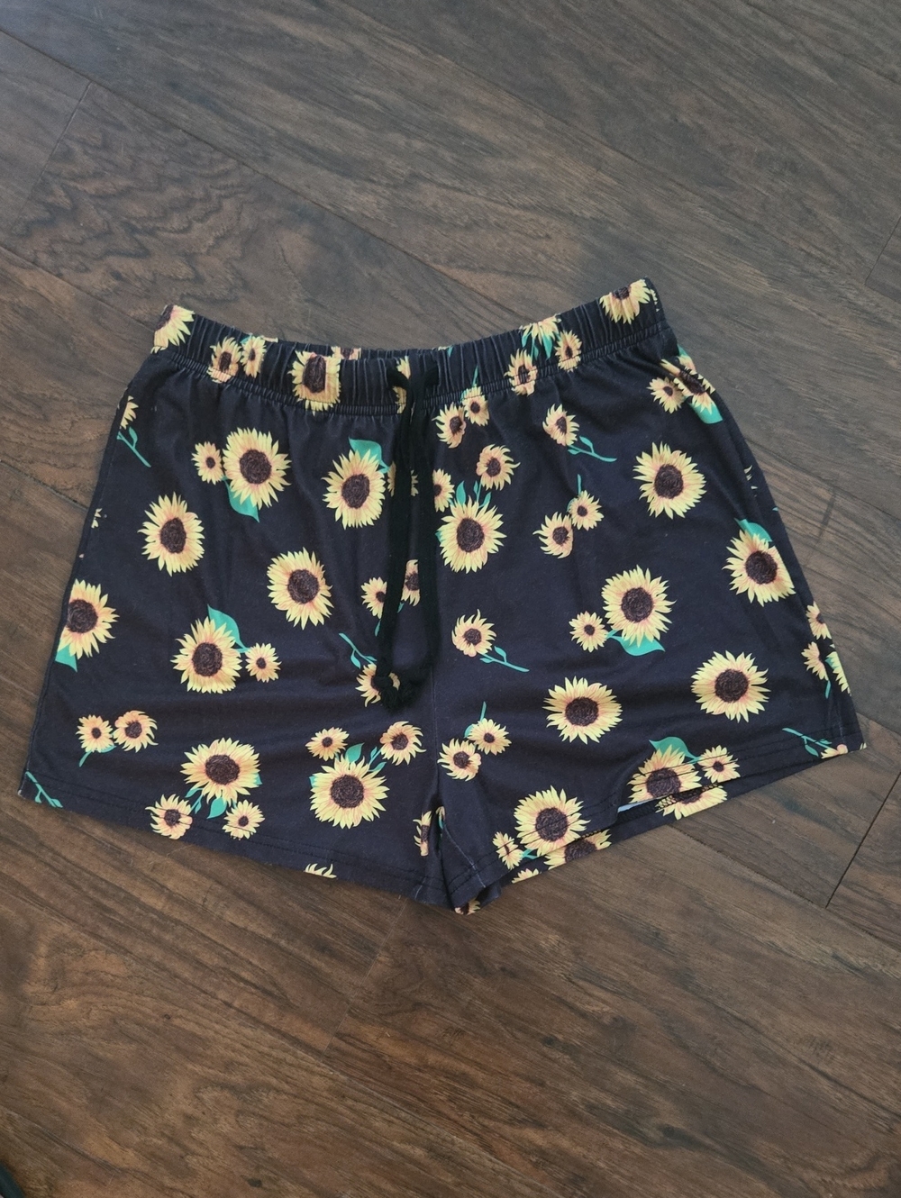 ​Black Sunflower Print Drawstring Shorts Casual Summer Beach Lounge Shorts_0084